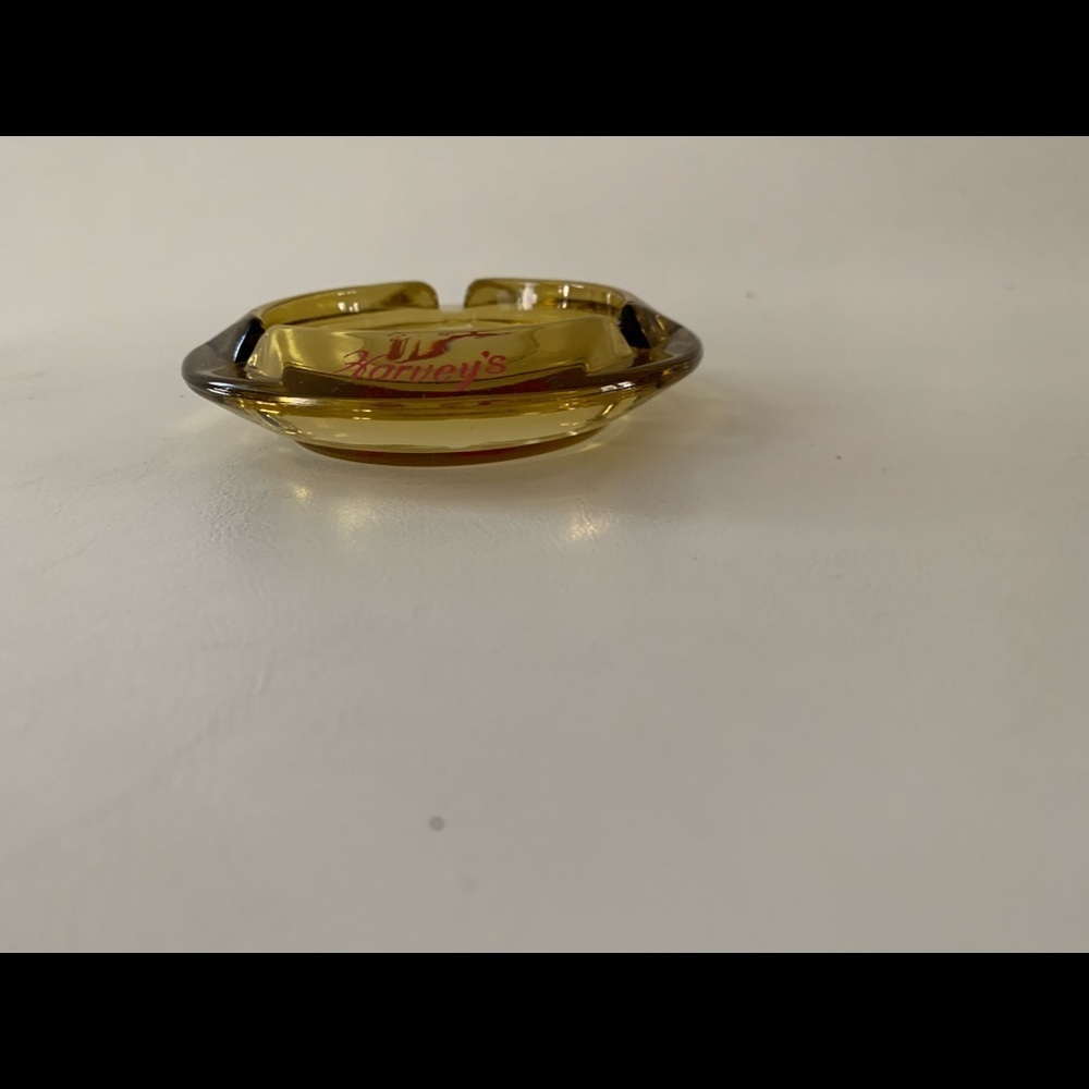 Ashtray - Picture 2 of 5